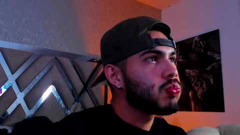 Snapshot of vincentblack_ chatting on April 26, 2026, 1:31 pm Vincent online show from April 26, 2026, 1:31 pm
