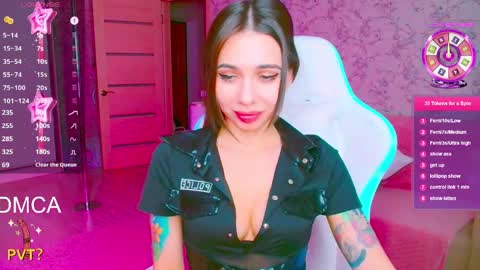 Vinkiepinkie online show from April 5, 2026, 5:10 pm