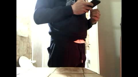 Snapshot of vinmin90 chatting on January 14, 2025, 5:01 pm Zenith online show from January 14, 2025, 5:01 pm