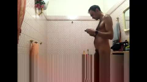 Snapshot of vinmin90 chatting on February 12, 2025, 12:16 am Zenith online show from February 12, 2025, 12:16 am