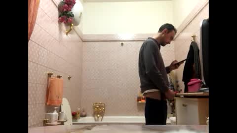 Snapshot of vinmin90 chatting on February 21, 2025, 12:17 pm Zenith online show from February 21, 2025, 12:17 pm