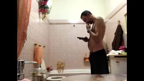 Snapshot of vinmin90 chatting on March 4, 2025, 11:11 pm Zenith online show from March 4, 2025, 11:11 pm