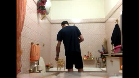 Snapshot of vinmin90 chatting on September 16, 2025, 9:43 am Zenith online show from September 16, 2025, 9:43 am