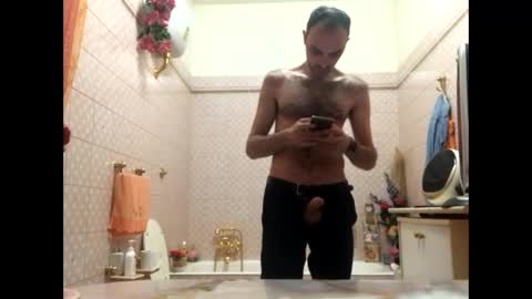 Zenith online show from November 12, 2025, 9:25 pm