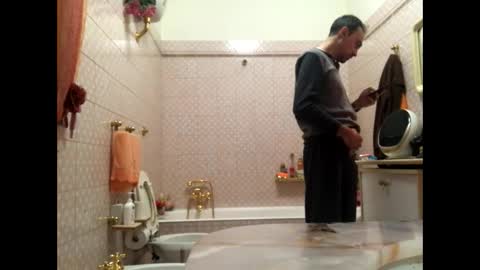 Zenith online show from November 18, 2025, 11:58 am