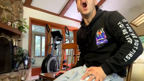 Snapshot of vinsmoke_sanji2020 chatting on January 12, 2025, 1:58 pm Sanji online show from January 12, 2025, 1:58 pm