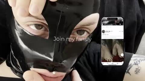 Diva Silvia online show from December 3, 2025, 4:38 pm