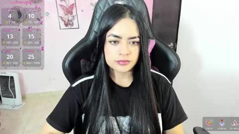 Daniela online show from November 3, 2025, 12:50 pm