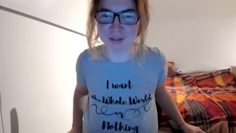 Snapshot of viodetta chatting on January 10, 2026, 8:21 pm viodetta online show from January 10, 2026, 8:21 pm