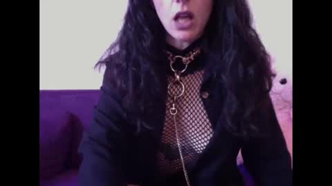 Snapshot of viol_ette chatting on March 21, 2026, 4:54 pm Violette online show from March 21, 2026, 4:54 pm