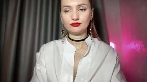 Funny  girl online show from October 19, 2025, 11:16 pm