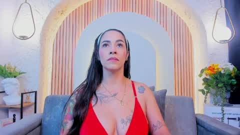 Violette online show from March 31, 2026, 10:15 am