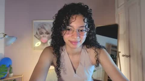 Snapshot of violet__15 chatting on July 6, 2026, 12:02 pm violet__15 online show from July 6, 2026, 12:02 pm