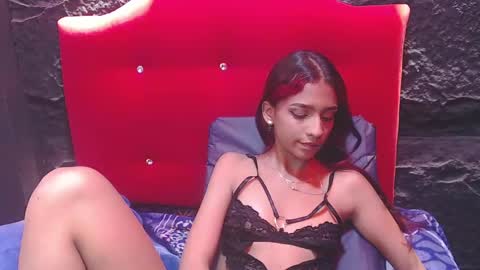 Violet online show from April 9, 2026, 2:00 pm