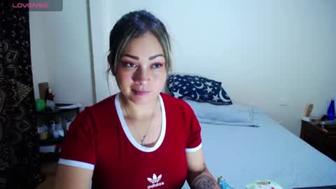 Snapshot of violet_bosh1 chatting on June 12, 2026, 7:46 pm violet_bosh1 online show from June 12, 2026, 7:46 pm