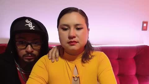 Snapshot of violet_n_demon chatting on December 15, 2025, 11:58 am violet and demon online show from December 15, 2025, 11:58 am