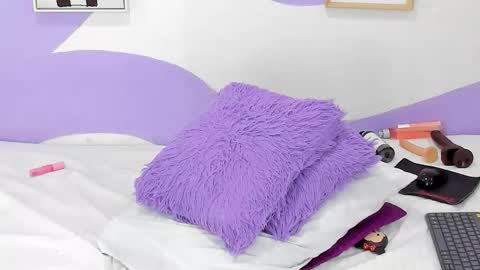 violeta_1404 online show from November 6, 2025, 2:51 pm