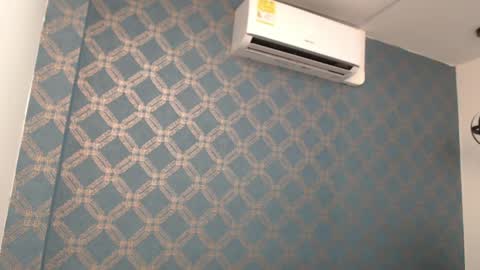 Snapshot of violeta_cute18 chatting on January 11, 2025, 1:16 am Violeta online show from January 11, 2025, 1:16 am