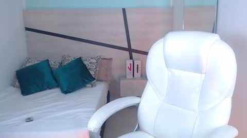 Snapshot of violeta_leon chatting on January 21, 2025, 7:26 am Violeta leon online show from January 21, 2025, 7:26 am