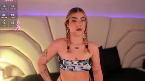 violeta_marquez online show from July 14, 2026, 11:27 am