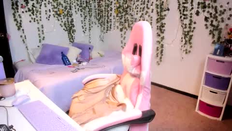 Snapshot of violeta_milleer chatting on October 24, 2025, 4:58 pm Violeta online show from October 24, 2025, 4:58 pm