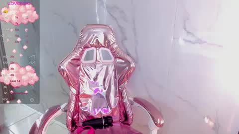 Snapshot of violeta_sub chatting on December 18, 2025, 1:17 pm IG violeta sub online show from December 18, 2025, 1:17 pm