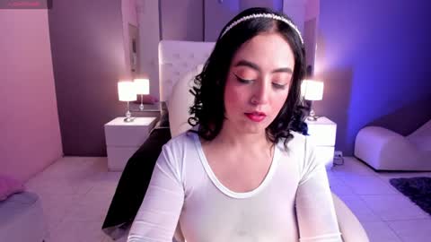 Snapshot of violetaa_millers chatting on January 10, 2025, 11:54 am Violeta online show from January 10, 2025, 11:54 am