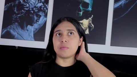 Snapshot of violetabliss1 chatting on January 16, 2026, 12:31 pm VioletaBliss online show from January 16, 2026, 12:31 pm