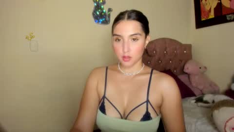 Jimena online show from September 16, 2025, 12:11 am