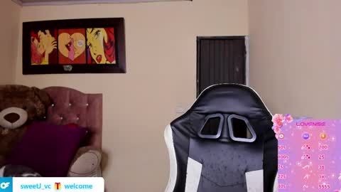 Snapshot of violetalee chatting on May 3, 2026, 2:28 am Jimena online show from May 3, 2026, 2:28 am
