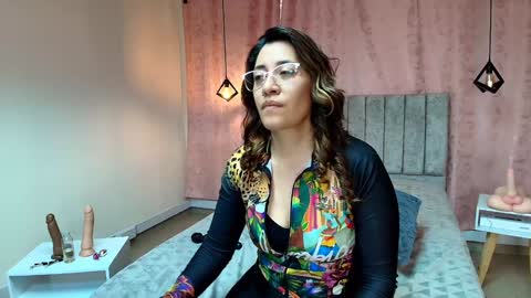 VIOLETA online show from January 10, 2025, 12:36 pm