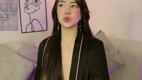 Snapshot of violetblacke_ chatting on June 2, 2026, 2:08 pm Violetta online show from June 2, 2026, 2:08 pm