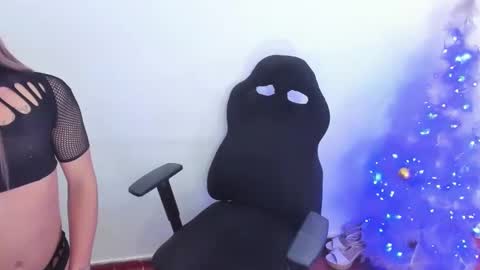 Violett online show from January 8, 2025, 12:06 am