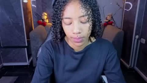 violeth_b online show from July 1, 2026, 1:24 pm