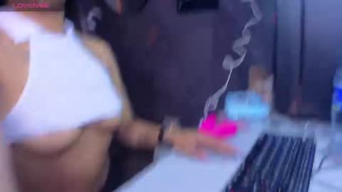 violeth_b online show from July 10, 2026, 1:14 pm