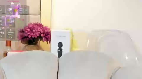 violeth online show from September 12, 2025, 8:20 pm