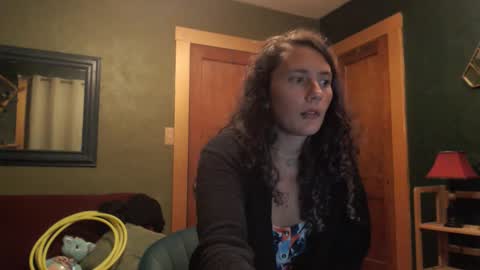 Snapshot of violethooper chatting on February 17, 2026, 6:21 am Violet Hooper online show from February 17, 2026, 6:21 am