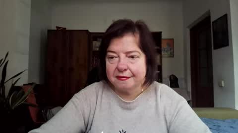 violetpulse online show from December 22, 2025, 9:28 am