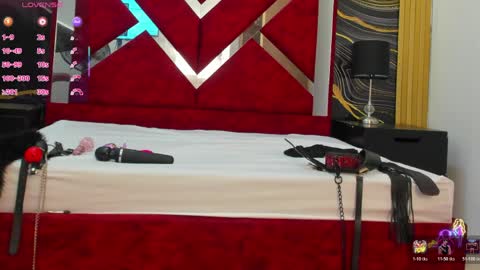 Snapshot of violetrose_as chatting on April 18, 2026, 9:26 pm Violet Rose online show from April 18, 2026, 9:26 pm