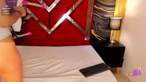 Snapshot of violetrose_as chatting on June 6, 2026, 9:41 pm Violet Rose online show from June 6, 2026, 9:41 pm