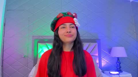 Snapshot of violetrousse chatting on December 1, 2025, 4:45 pm Violet Rousse online show from December 1, 2025, 4:45 pm