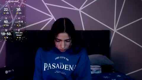 Snapshot of violett1126 chatting on May 6, 2026, 4:19 am 1126 online show from May 6, 2026, 4:19 am