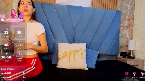 Snapshot of violett__golden chatting on September 29, 2025, 11:15 am ViolettGolden online show from September 29, 2025, 11:15 am