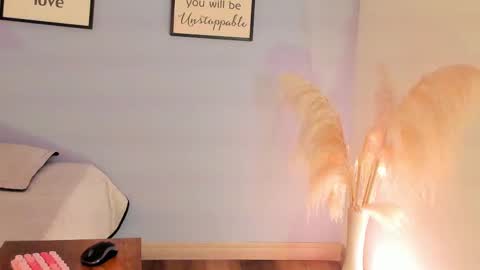 violetta_bold online show from February 25, 2025, 2:44 pm