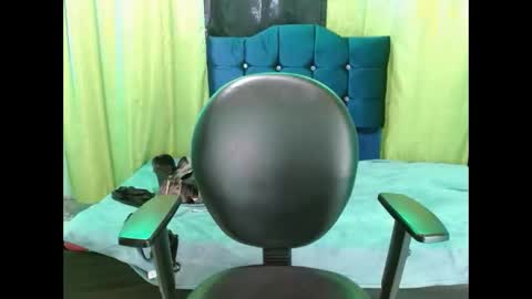 violetta_dreams online show from January 31, 2026, 9:13 pm