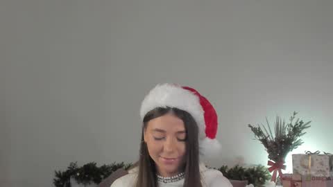 violetta_finch online show from December 25, 2024, 8:29 am