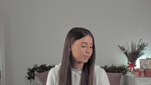 violetta_finch online show from January 15, 2025, 8:30 am