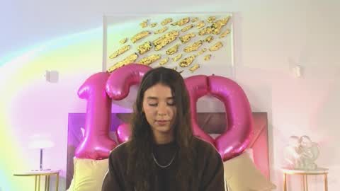 violetta_finch online show from October 26, 2025, 10:43 am