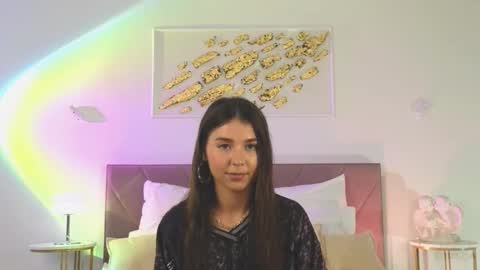 violetta_finch online show from November 4, 2025, 10:47 am