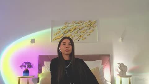 violetta_finch online show from March 26, 2026, 9:59 am